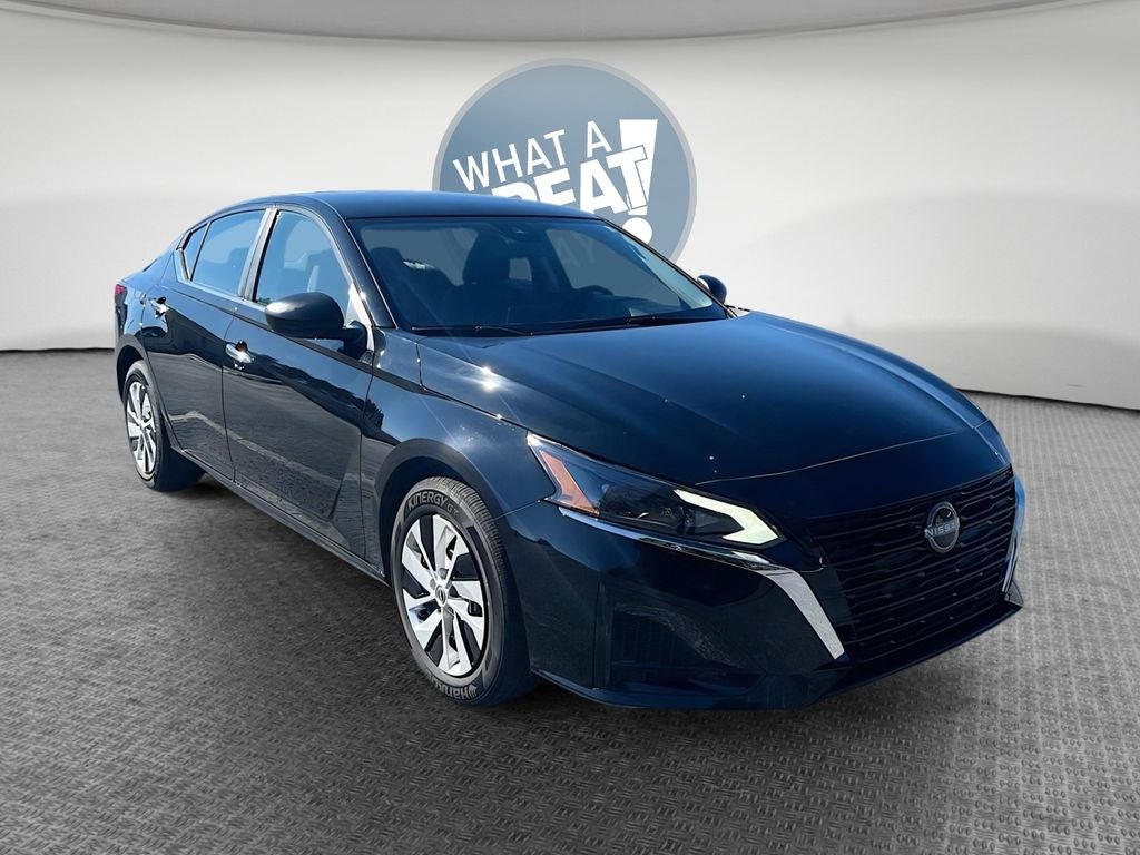 2025 Nissan Altima 2.5 S in Super Black Clearcoat — front three-quarter view